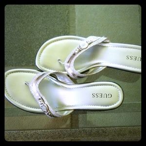 Guess flipflops